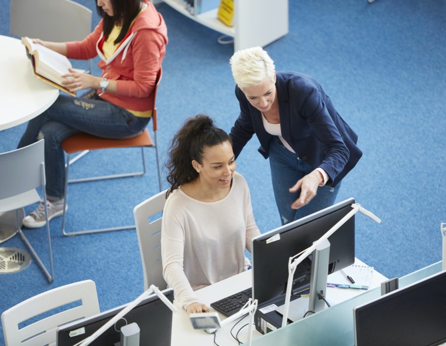 university-students-working-in-library.jpg